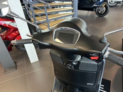 Vespa GTS 300 Super Tech