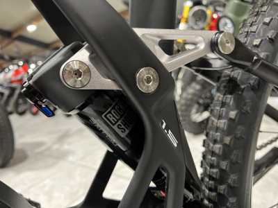 Fantic XTF 1.5 Carbon XL  720 Wh, 29''-29'', freins 2 pistons, 90 Nm