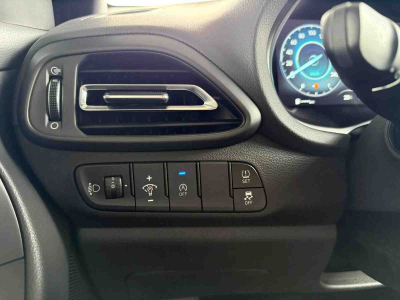 Hyundai i30 1.5 T-GDI 140 AT Go Plus