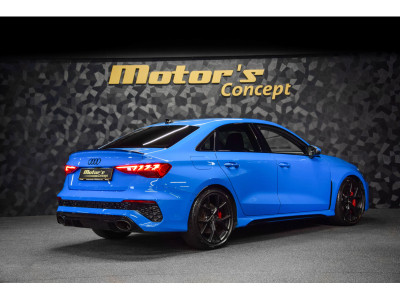 Audi RS3 BERLINE - BLEU TURBO
