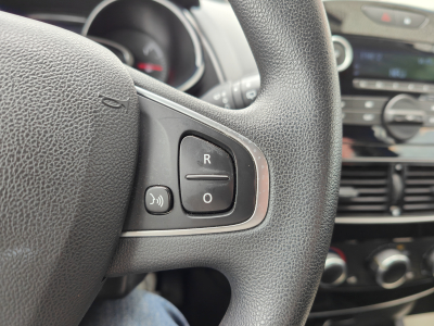 Renault Clio 1.2l 73 CH. CRUISE CONTROL RADIO