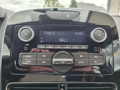Renault Clio 1.2l 73 CH. CRUISE CONTROL RADIO