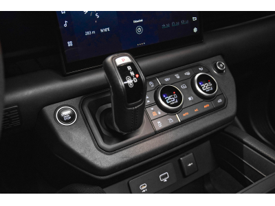 Land-Rover Defender P525 V8 EDITION