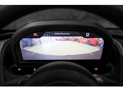 McLaren 720S PERFORMANCE COUPÉ - MEMPHIS RED - SPECIAL PAINT