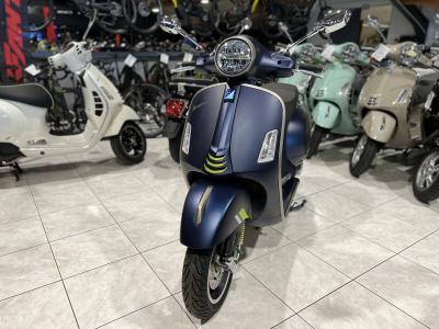Vespa GTS Super Tech 300