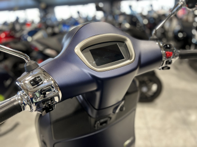 Vespa GTS Super Tech 300