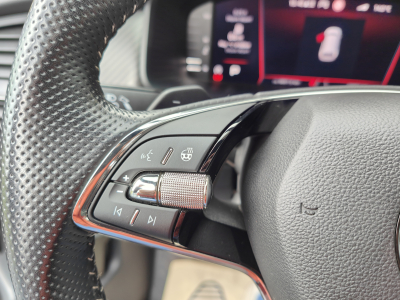 Skoda Kodiaq 2.0 TDI DSG SPORTLINE TOIT OUV CARPLAY CAMERA