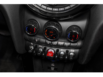 MINI Cooper GREENWICH EDITION