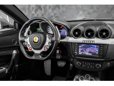 Ferrari FF V12 - GRIGIO TITANIO