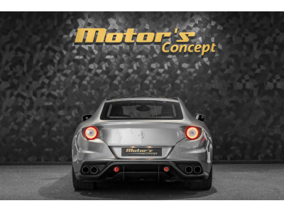 Ferrari FF V12 - GRIGIO TITANIO