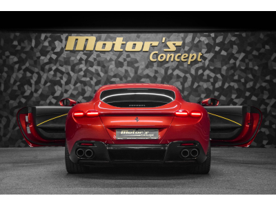 Ferrari Roma V8 - ROSSO FIORANO
