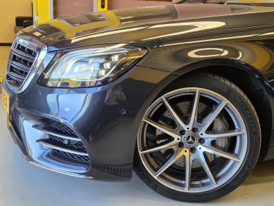 Mercedes-Benz S 450 4MATIC SEDAN AMG LINE 367CV ESSENCE
