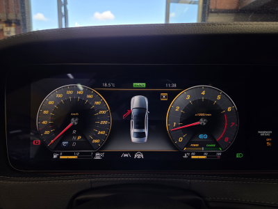 Mercedes-Benz S 450 4MATIC SEDAN AMG LINE 367CV ESSENCE