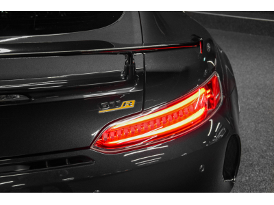 Mercedes-Benz AMG GT R Coupé V8 Bi-Turbo - MAGNETITE BLACK