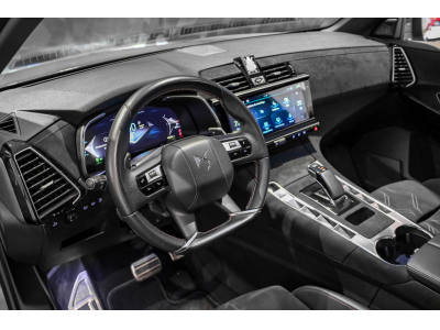 DS Automobiles DS7 E-TENSE 4X4 PERFORMANCE LINE+