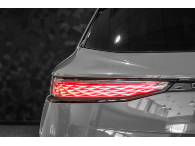 DS Automobiles DS7 E-TENSE 4X4 PERFORMANCE LINE+