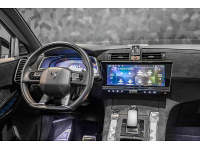 DS Automobiles DS7 E-TENSE 4X4 PERFORMANCE LINE+