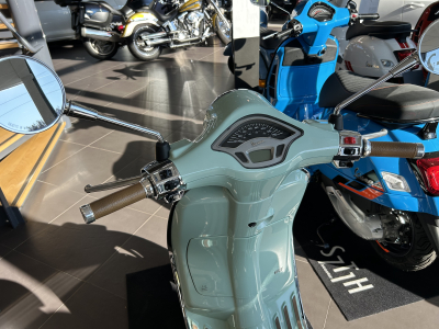 Vespa Primavera 125 