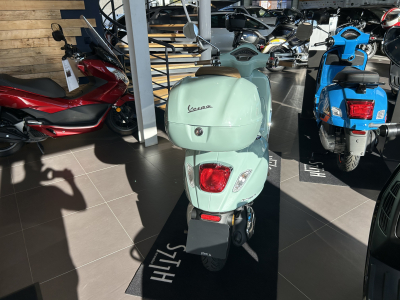 Vespa Primavera 125 