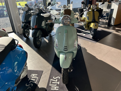 Vespa Primavera 125 