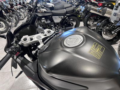 QJ Motor SRK 921 RR