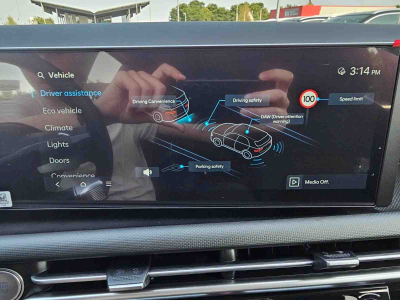 Hyundai Tucson 1.6 T-GDI HEV 215 AT GO