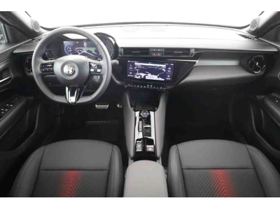 Alfa Romeo Junior 1.2 145 AT Ibrid Speciale Sprint