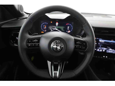 Alfa Romeo Junior 1.2 145 AT Ibrid Speciale Sprint