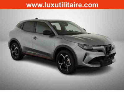 Alfa Romeo Junior 1.2 145 AT Ibrid Speciale Sprint