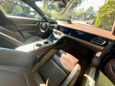Porsche Taycan 4 S