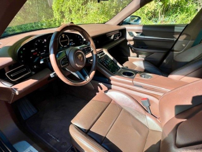 Porsche Taycan 4 S