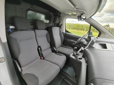 Citroën Berlingo 1.5 HDI 3 PLACES GPS CARPLAY CRUISE APS AR DASHCAM