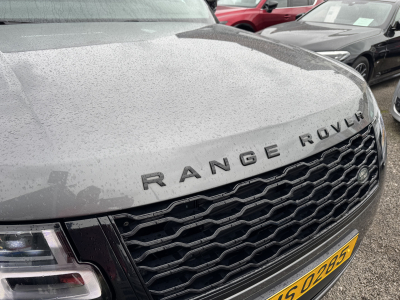 Land-Rover Range Rover 4.4 SDV8 340 Autobiography