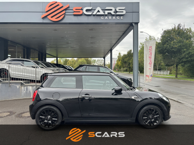 MINI Cooper 1.5 136cv Automat. Carbon Black Color Line