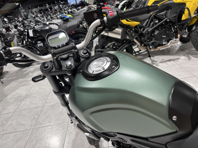 Voge 300ac 