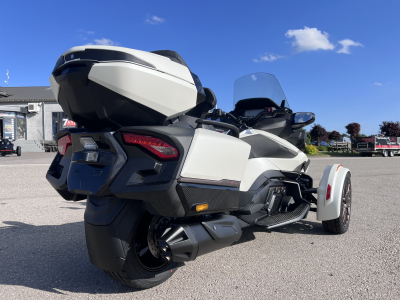 Can-Am Spyder RT SEA TO SKY MY25