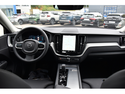 Volvo XC60 2.0 B5 MHEV AWD Plus Dark