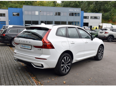 Volvo XC60 2.0 B5 MHEV AWD Plus Dark