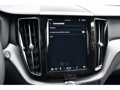 Volvo XC60 2.0 B5 MHEV AWD Plus Dark