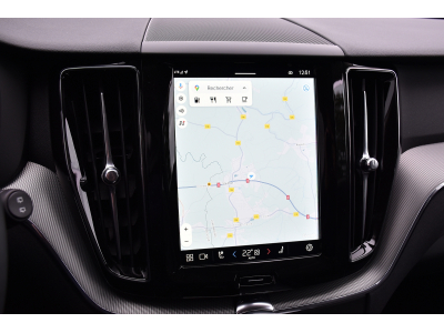 Volvo XC60 2.0 B5 MHEV AWD Plus Dark