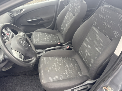 Opel Corsa 1.4 100CV AUTO