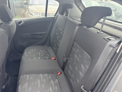 Opel Corsa 1.4 100CV AUTO