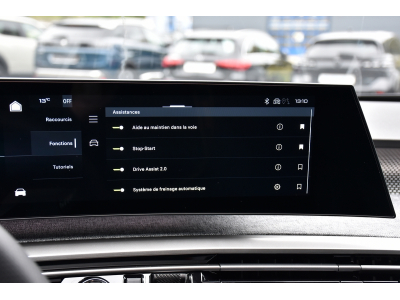 Peugeot 5008 GT Hybrid 145 e-DSC6