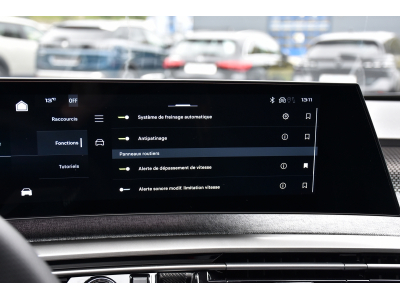 Peugeot 5008 GT Hybrid 145 e-DSC6