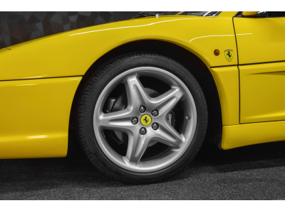 Ferrari F355 Berlinetta - GIALLO MODENA