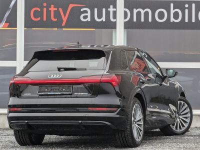 Audi e-tron 71 kWh 50 Quattro S line - autonomie 320 kms