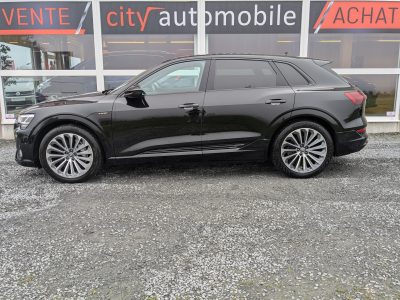 Audi e-tron 71 kWh 50 Quattro S line - autonomie 320 kms