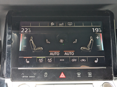 Audi e-tron 71 kWh 50 Quattro S line - autonomie 320 kms