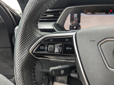 Audi e-tron 71 kWh 50 Quattro S line - autonomie 320 kms