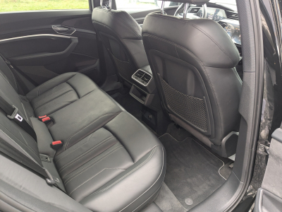 Audi e-tron 71 kWh 50 Quattro S line - autonomie 320 kms
